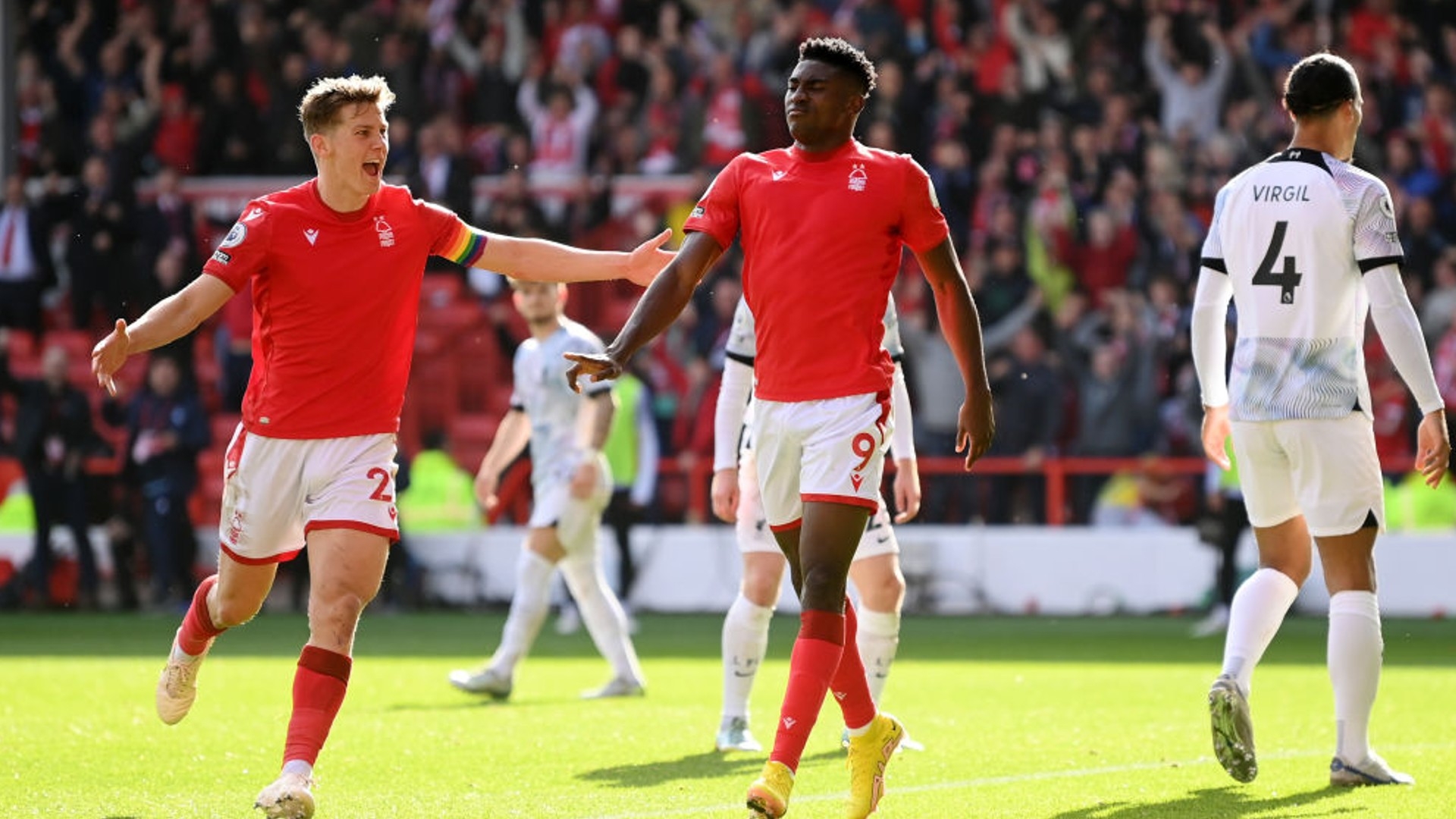 格兰足球超 格兰足球超